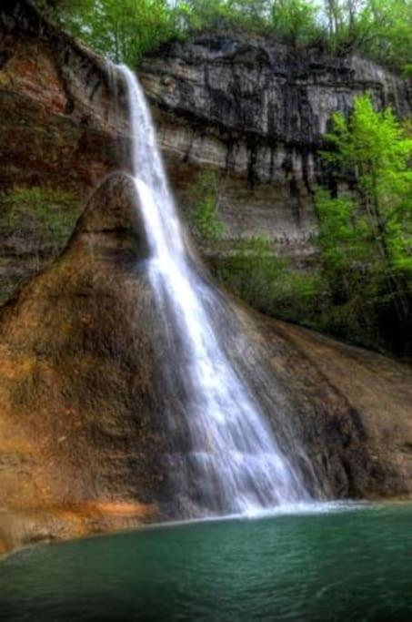 Le Gite Des Cascades Bassy ภายนอก รูปภาพ
