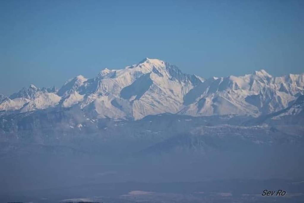 Le Gite Des Cascades Bassy ภายนอก รูปภาพ